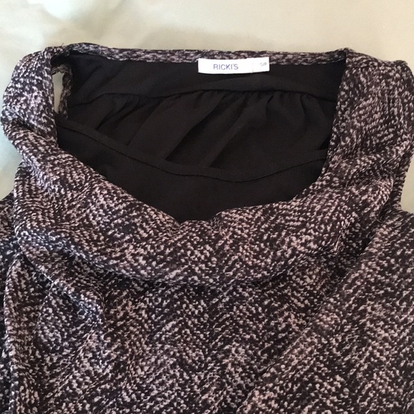 Womens Black and Gray Sheer Tank Lined, Sleeveless, Cowl Neck Blouse, Size Small - Picture 7 of 9